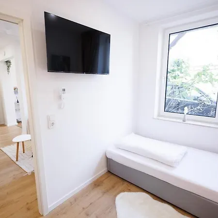 Apartmán Talidyll Am Diemelsee An Der Talsperre - 4 Betten 1 Schlafsofa Bis Zu 5 Gaesten - Naehe Willingen - 2 Autominuten Zum Badesee - 10 Min Zu Fuss - Marsberg - Brilon - Privater Eingang - Auch Fuer Monteure Geeignet *