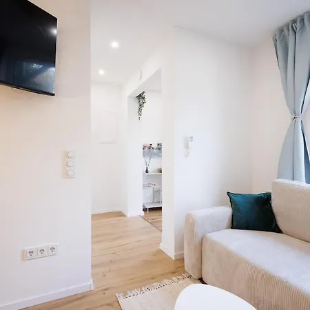 Apartment Talidyll Am Diemelsee An Der Talsperre- 4 Betten 1 Schlafsofa Bis Zu 5 Gästen - 2 Autominuten Bis Zum Badestrand - Nähe Willingen - Marsberg - Brilon - Privater Eingang *