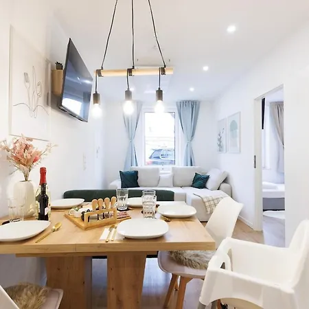 Talidyll Am Diemelsee An Der Talsperre- 4 Betten 1 Schlafsofa Bis Zu 5 Gästen - 2 Autominuten Bis Zum Badestrand - Nähe Willingen - Marsberg - Brilon - Privater Eingang Apartment