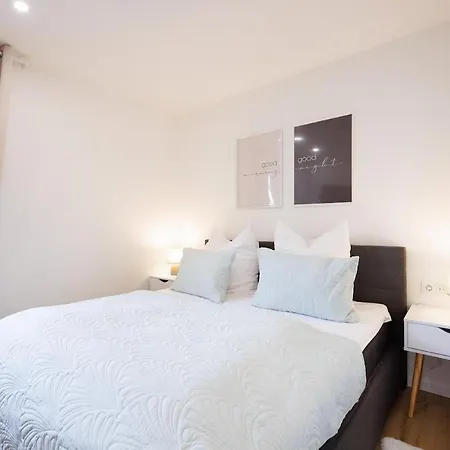 Talidyll Am Diemelsee An Der Talsperre- 4 Betten 1 Schlafsofa Bis Zu 5 Gästen - 2 Autominuten Bis Zum Badestrand - Nähe Willingen - Marsberg - Brilon - Privater Eingang Apartment *