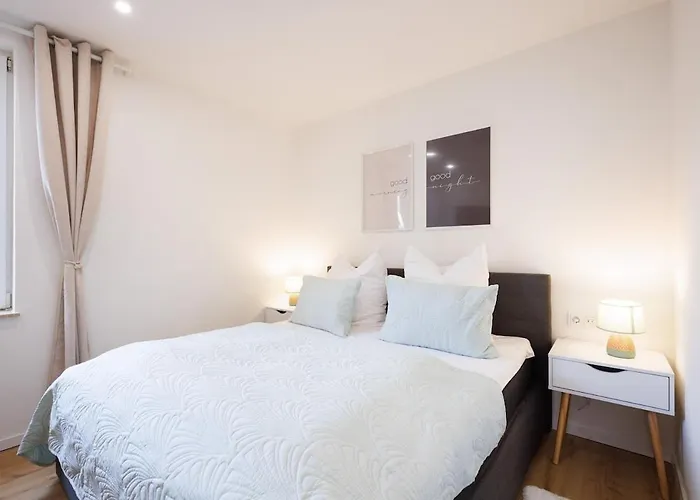 Talidyll Am Diemelsee An Der Talsperre- 4 Betten 1 Schlafsofa Bis Zu 5 Gästen - 2 Autominuten Bis Zum Badestrand - Nähe Willingen - Marsberg - Brilon - Privater Eingang Apartment *