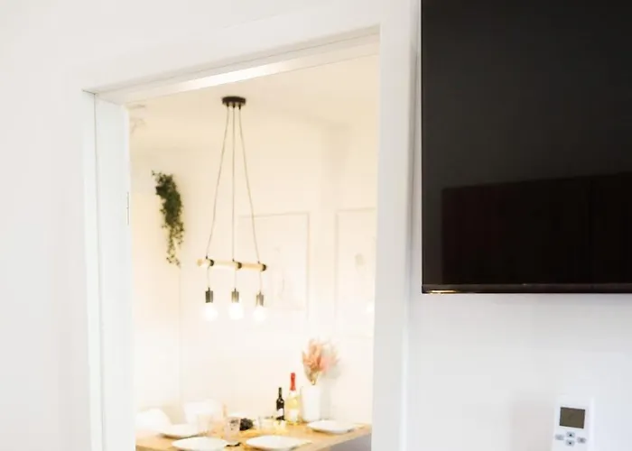 Talidyll Am Diemelsee An Der Talsperre- 4 Betten 1 Schlafsofa Bis Zu 5 Gästen - 2 Autominuten Bis Zum Badestrand - Nähe Willingen - Marsberg - Brilon - Privater Eingang Apartment